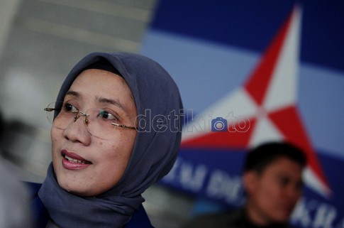 Andi Nurpati Gantikan Nurhayati Jadi Wasekjen PD Andi Nurpati Gantikan Nurhayati Jadi Wasekjen PD