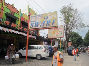 Ini Dia Pusat Oleh-oleh Murah Meriah di Malang