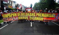 Para pendemo meminta aparat dan wali kota Yogyakarta untuk memberantas premanisme.