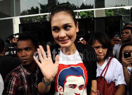 Soal Menikah, Luna Maya Tak Pasang Target