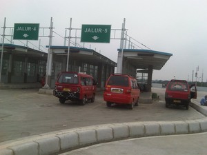 Terminal Raksasa Pulogebang Sudah Dibuka Tapi Masih Sepi