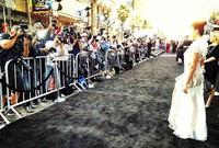 Foto Agnes sedang berpose di red carpet acara tersebut pun masuk ke dalam situs resmi Tom Cruise. (tomcruise.com)