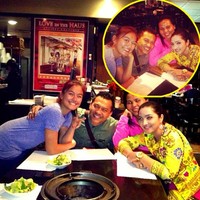 Say cheese! Agnes Monica juga turut meramaikan liburan mereka di Amerika. (Instagram)