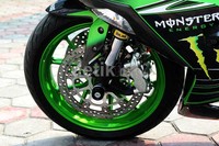 Membutuhkan waktu satu minggu untuk memodifikasi Kawasaki Ninja 250 tersebut.