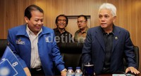 Kesibukan Hatta Rajasa membuatnya baru sempat menyambut La Ode. Sebelumnya, La Ode telah resmi bergabung sejak Jumat pekan lalu.
