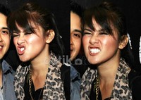 Hot mom Olla Ramlan juga berani tampil jelek di depan kamera. (dok. detikHOT).