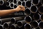 Melihat Pabrik Baja Bakrie Pipe Industries
