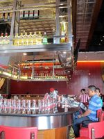 Melewatkan Jumat Malam Di T.G.I. Fridays