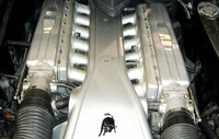 Mobil ini dibekali mesin V12 berkekuatan 520 hp. (dok. Classic Driver)