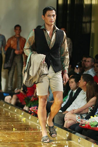 Jakarta, Indonesia - 10 April. M by Musa Widyatmodjo Pria / Summer 2013. Kemang Fashion Week 2013 at Lippo Mal Kemang. 10 April 2013. Jakarta. [Foto: Mohammad Abduh/Wolipop]