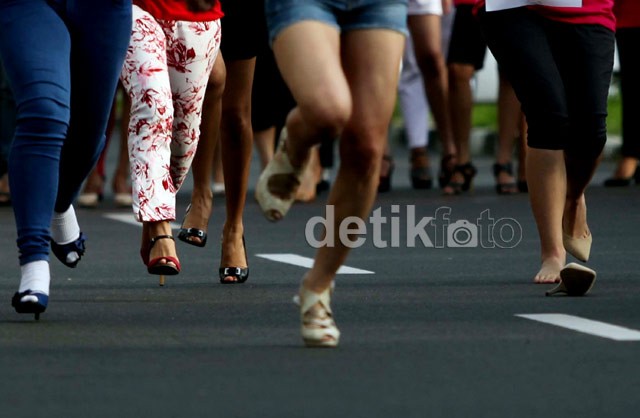 Lomba Lari High Heels