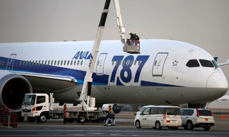 Ini 5 Insiden Pesawat Boeing yang Terjadi di 2013