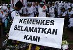 Verifikator Jamkesmas Menuntut Pegawai Tetap