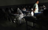 Data tersebut, terdiri dari 63.206 siswa SMA dan 65.140 siswa SMK.