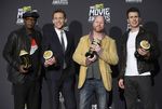 Senyuman Para Pemenang MTV Movie Awards 2013
