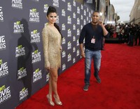 Makin dewasa, Selena Gomez semakin cantik. REUTERS/Danny Moloshok.