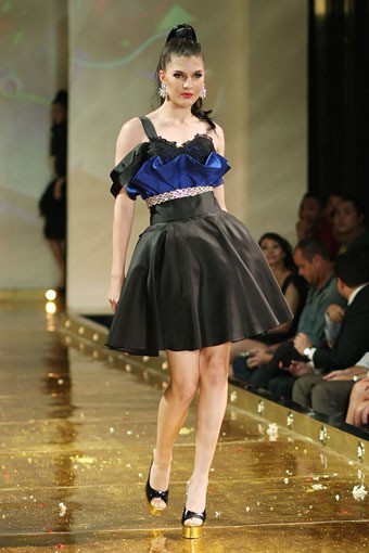 Jakarta, Indonesia - 10 April 2013. Adjie Notonegoro Adam & Hawa. Kemang Fashion Week 2013 at Lippo Mal Kemang.  Jakarta. [Foto: Mohammad Abduh/Wolipop]