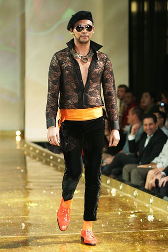 Jakarta, Indonesia - 10 April 2013. Adjie Notonegoro Adam & Hawa. Kemang Fashion Week 2013 at Lippo Mal Kemang.  Jakarta. [Foto: Mohammad Abduh/Wolipop]