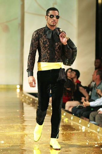 Jakarta, Indonesia - 10 April 2013. Adjie Notonegoro Adam & Hawa. Kemang Fashion Week 2013 at Lippo Mal Kemang.  Jakarta. [Foto: Mohammad Abduh/Wolipop]