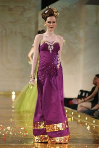 Jakarta, Indonesia - 10 April. Gede Yudi Sang Dewi. Kemang Fashion Week 2013 at Lippo Mal Kemang. 10 April 2013. Jakarta. [Foto: Mohammad Abduh/Wolipop]