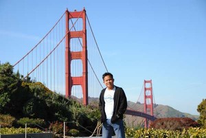 Kisah Mantan Office Boy yang Traveling Keliling AS