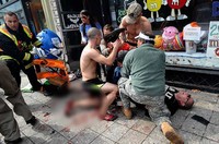 2 Orang tewas dan sekitar 134 korban lainnya terluka. REUTERS/MetroWest Daily News/Ken McGagh/Handout.
