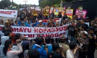 Koordinator aksi, Heru Buwono yang merupakan elemen dari FKPPI, menegaskan bahwa FKPPI sebagai keluarga besar TNI dan Polri beserta ormas-ormas kepemudaan lainnya merasa tergugah untuk memberikan dukungan riil kepada Kopassus.