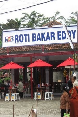 Yuk, Nongkrong Asyik 4 Warung Mi Instan Populer di Jakarta