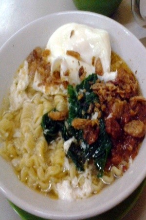 Yuk, Nongkrong Asyik 4 Warung Mi Instan Populer di Jakarta Yuk, Nongkrong Asyik 4 Warung Mi Instan Populer di Jakarta