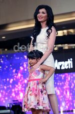 Aksi Memes, Arzetti Bilbina, Widi & Cynthia Lamusu B3 di Catwalk