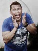 Pose Imut Si Kekar Bang Tigor