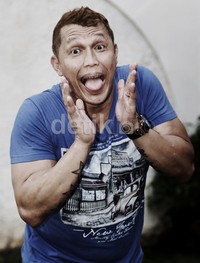 Ternyata Bang Tigor tak kalah centil dari Cherrybelle.