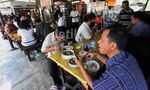 Pedagang Makanan Keluhkan Harga Daging