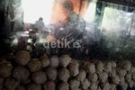 Pedagang Makanan Keluhkan Harga Daging