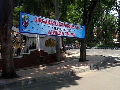 Ucapan HUT Kopassus Terpampang di Surabaya