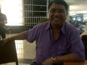 Umbu, Penumpang yang Kehilangan Koper di Lion Air Maju Jadi Senator