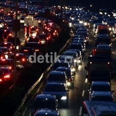Buncit-Ragunan Macet Total, 1 KM Ditempuh 1 Jam