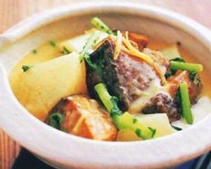 Hidangan Sup Ikan Hangat untuk Si Kecil