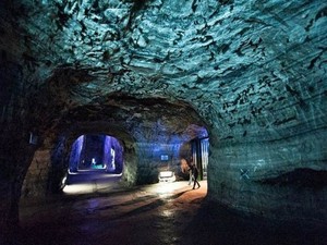6 Destinasi Wisata Keren Ini Ada di Bawah Tanah!