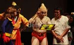 Teater Gandrik Pentaskan Gundala Gawat