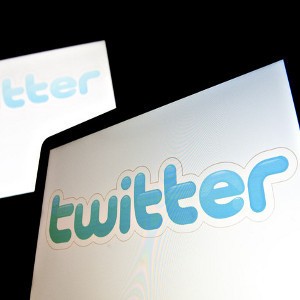 Twitter Ingin Buat TV Online?