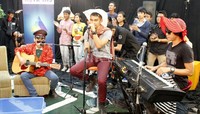 Untuk konser tunggalnya, Lyla ingin mengambil tema charity.