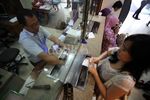 Harga Turun, Penjualan Logam Mulia Meningkat