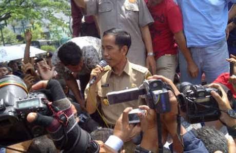 4 Cara Sederhana Jokowi Taklukkan Pendemo
