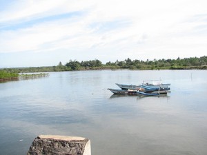 Surfing di Jawa Barat? Datang ke Batu Karas!