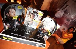 Pesona Jabra Headphone Wireless Dolby Digital Plus