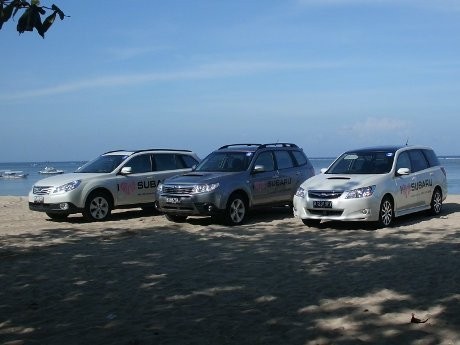 Jalanan Macet, Tidak Ada Transmisi Manual di Subaru