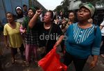 Puluhan PKL di Cipinang Ditertibkan