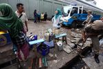 Puluhan PKL di Cipinang Ditertibkan