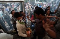 Para pedagang menganggap ada oknum LP Cipinang yang berada di balik penertiban itu.